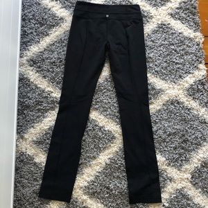 Barely worn lululemon Groove Pant (Bootcut)